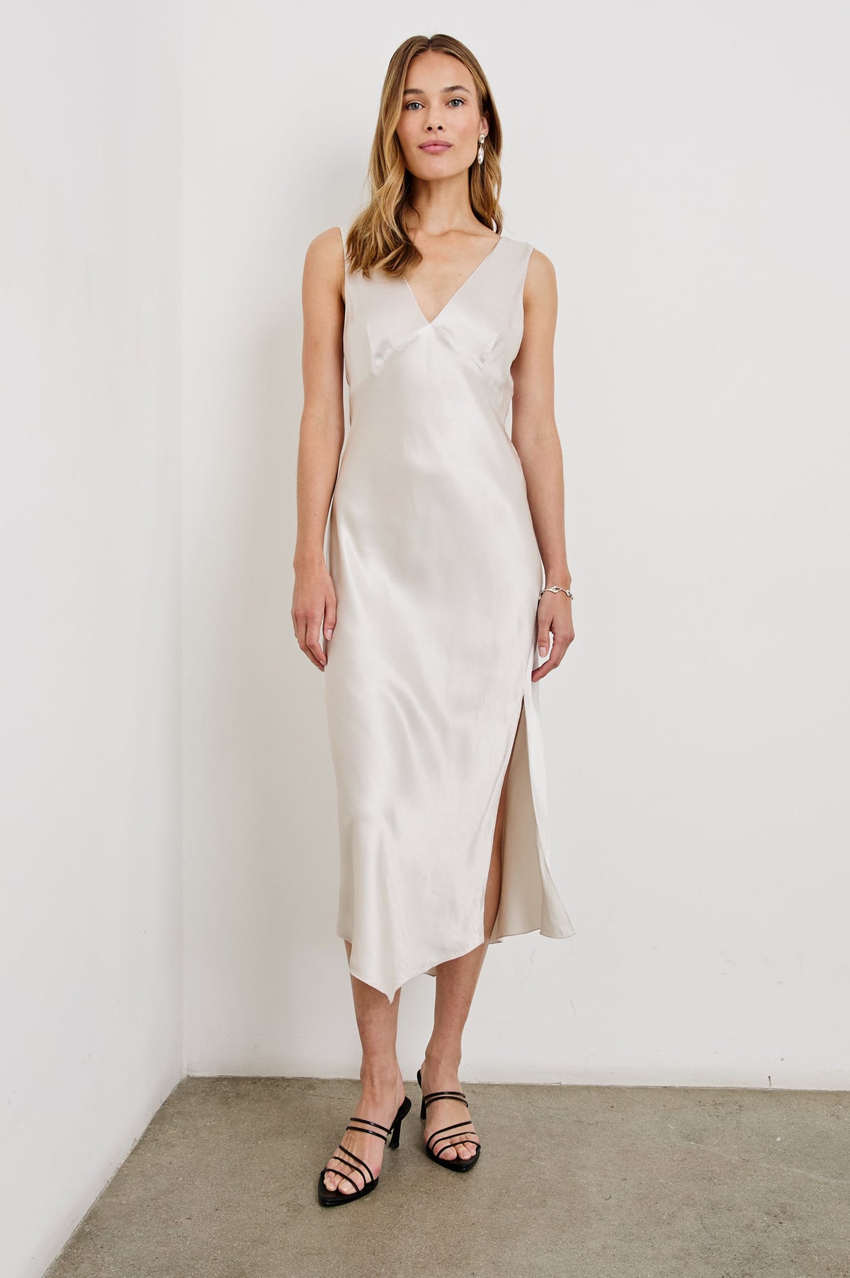 Monique Dress - Ivory