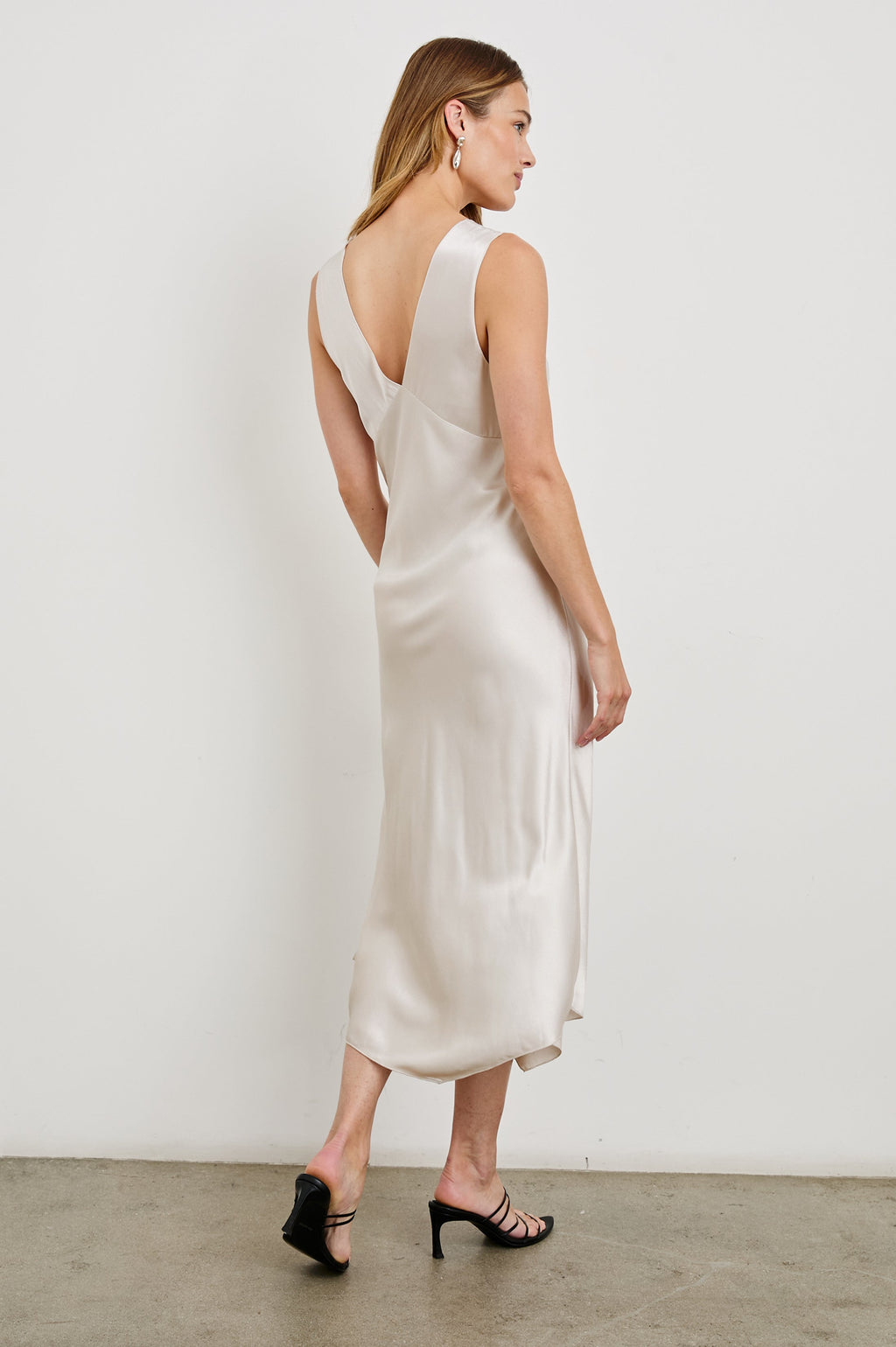 Monique Dress - Ivory