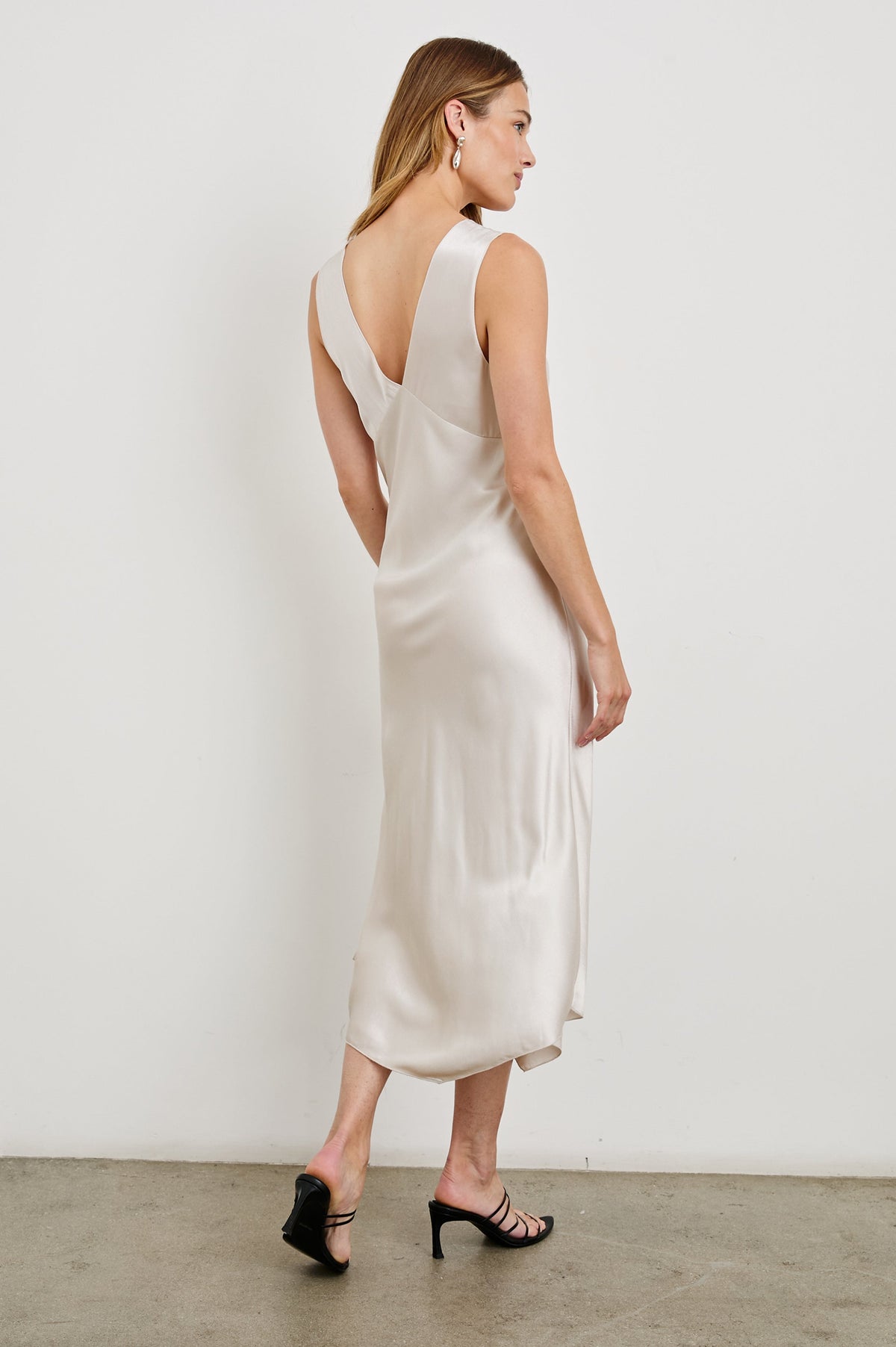 Monique Dress - Ivory